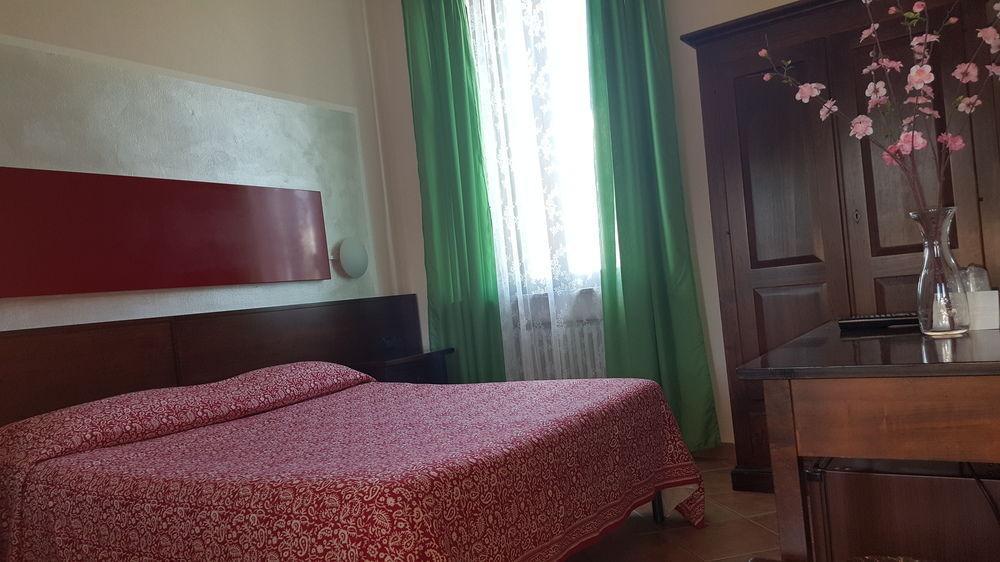 Hotel La Pendola Ozzero Ngoại thất bức ảnh