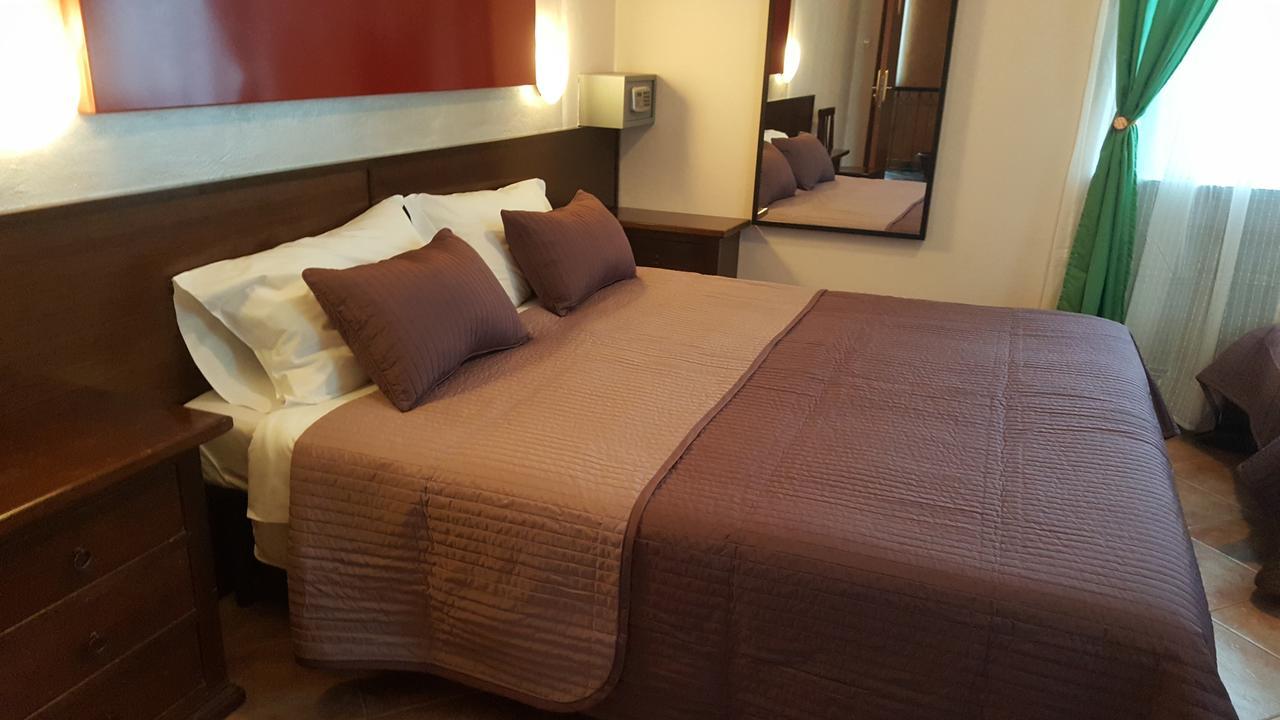 Hotel La Pendola Ozzero Ngoại thất bức ảnh