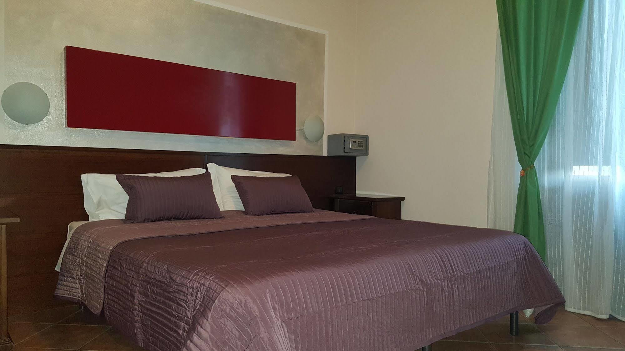 Hotel La Pendola Ozzero Ngoại thất bức ảnh