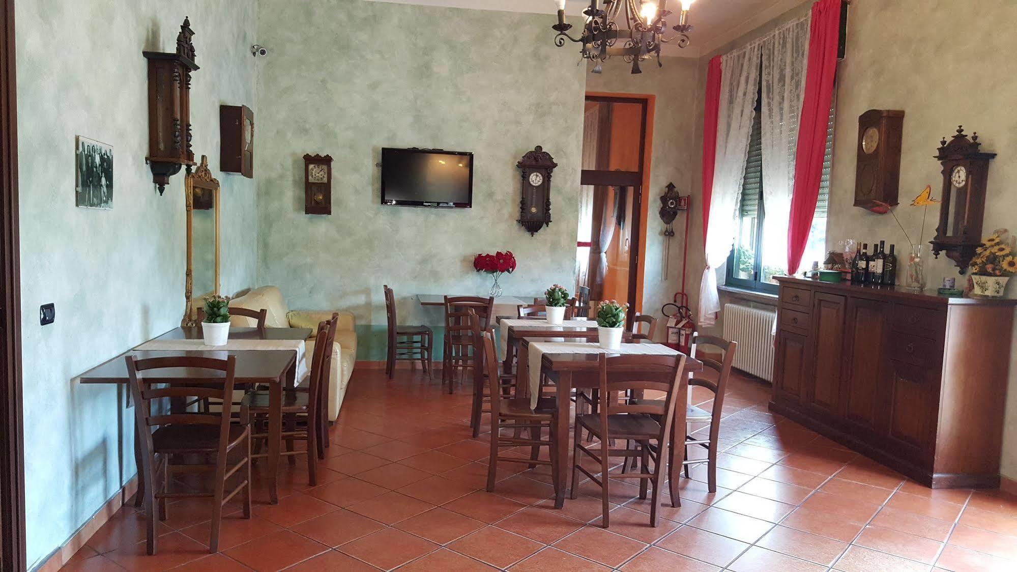Hotel La Pendola Ozzero Ngoại thất bức ảnh
